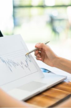 Wycena praw rzeczowych w tym ograniczonych praw rzeczowych i zobowiązań umownych